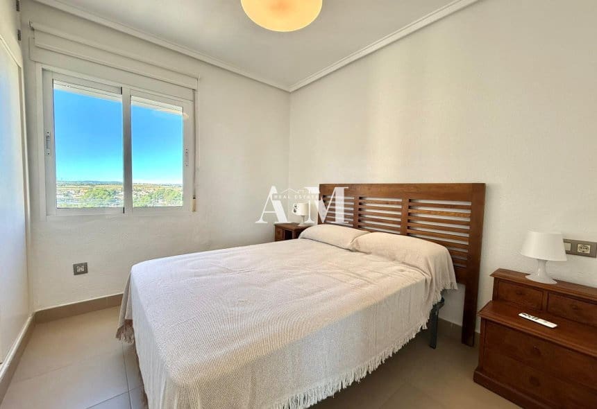 Appartement de Plage de 3 chambres à louer à Dehesa de Campoamor avec garage - 1 100 € (Ref: 10095424)