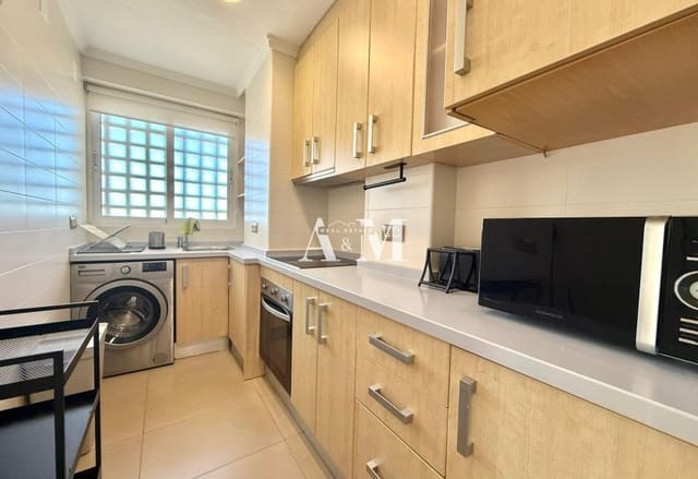 Appartement de Plage de 3 chambres à louer à Dehesa de Campoamor, Orihuela avec garage - 1 100 € (Ref: 10095424)
