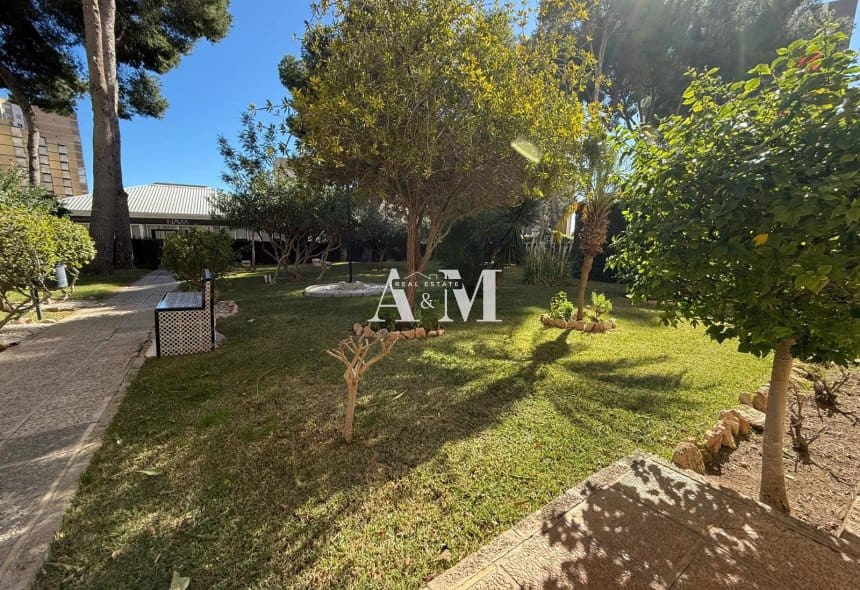 Appartement de Plage de 3 chambres à louer à Dehesa de Campoamor avec garage - 1 100 € (Ref: 10095424)