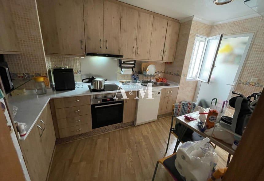 3 soveværelse Lejlighed til salg i Almoradi med swimmingpool garage - € 140.000 (Ref: 10095425)