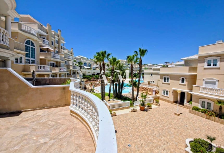 Apartamento Playa de 2 habitaciones en Guardamar del Segura en alquiler con piscina - 1.300 € (Ref: 10095426)