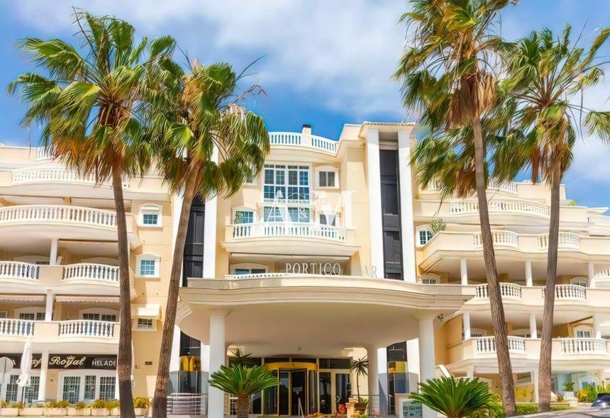 Apartamento Playa de 2 habitaciones en Guardamar del Segura en alquiler con piscina - 1.300 € (Ref: 10095426)