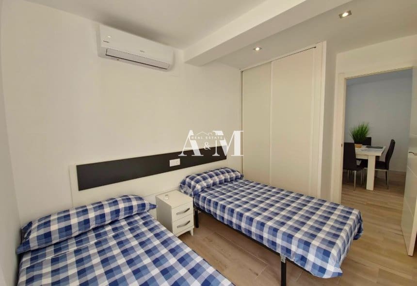 3 soverom Bungalow til salgs i Orihuela Costa med svømmebasseng garasje - € 237 900 (Ref: 10095427)