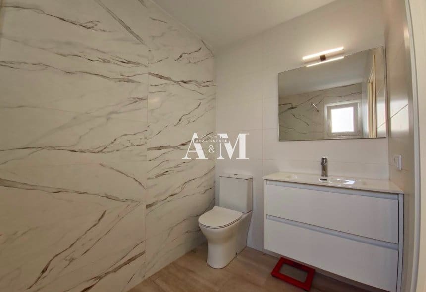3 soverom Bungalow til salgs i Orihuela Costa med svømmebasseng garasje - € 237 900 (Ref: 10095427)