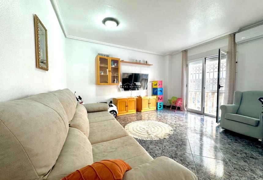 2 quarto Apartamento de Praia para arrendar em Los Cuarteros - 700 € (Ref: 10095428)