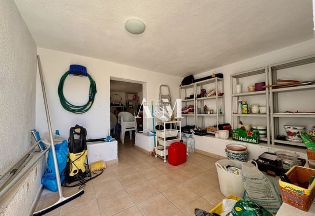 2 soveværelse Villa til salg i Villamartin, Orihuela med swimmingpool garage - € 435.000 (Ref: 10095433)