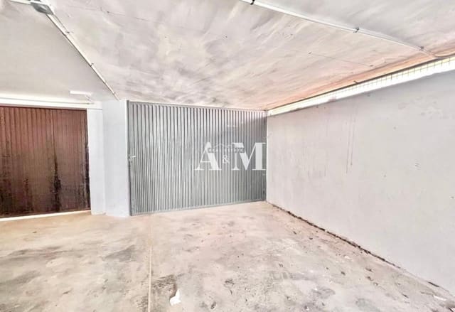 2 quarto Apartamento de Praia para arrendar em Los Europeos, Torrevieja com garagem - 700 € (Ref: 10095436)