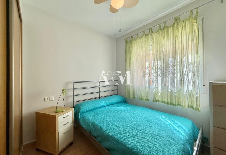 4 Zimmer Villa zu vermieten in Torre de la Horadada mit Pool - 2.300 € (Ref: 10095437)