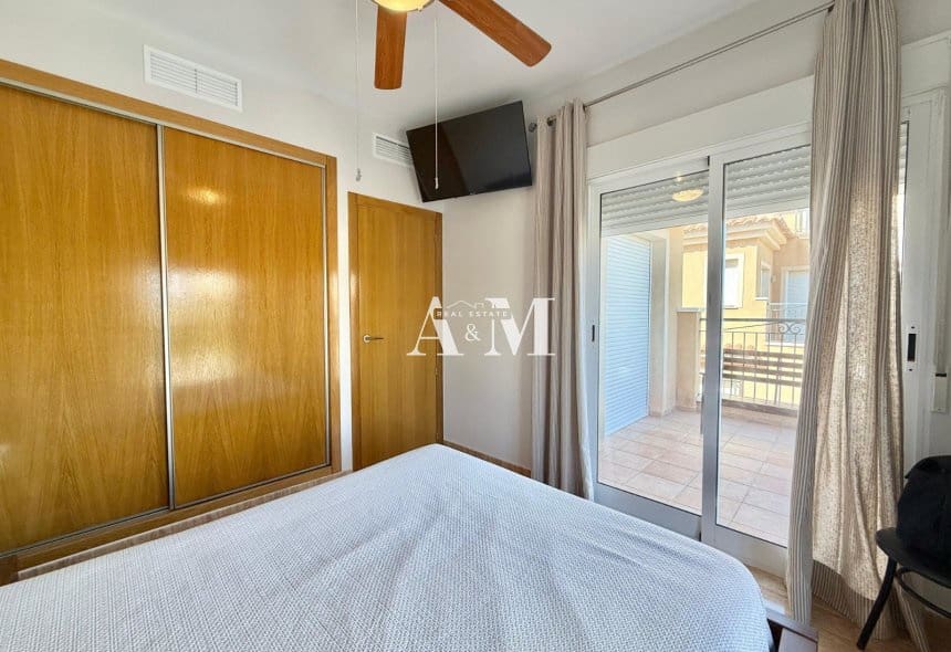4 Zimmer Villa zu vermieten in Torre de la Horadada mit Pool - 2.300 € (Ref: 10095437)