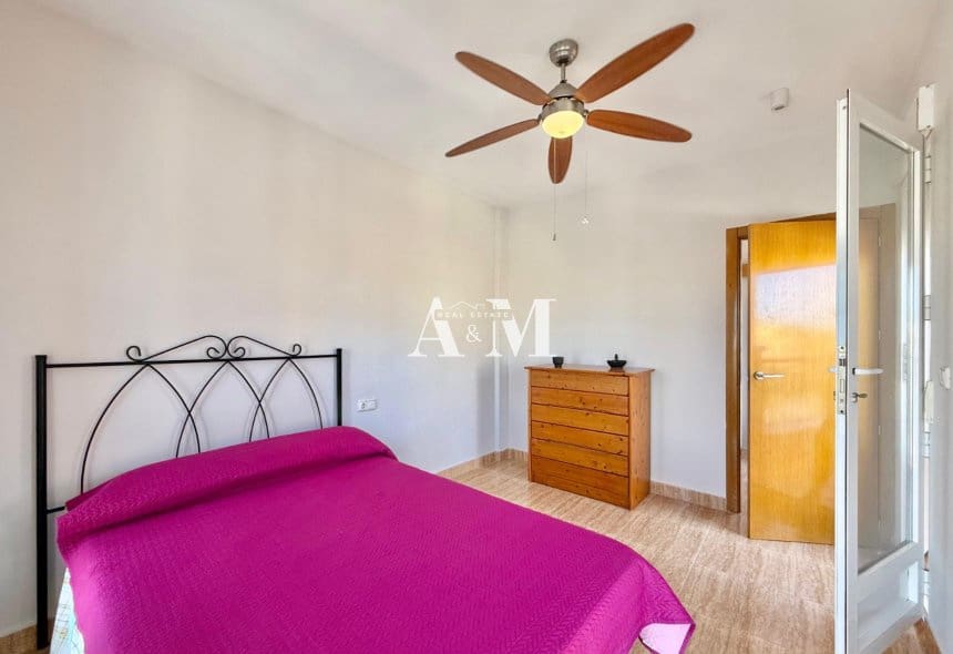 4 Zimmer Villa zu vermieten in Torre de la Horadada mit Pool - 2.300 € (Ref: 10095437)