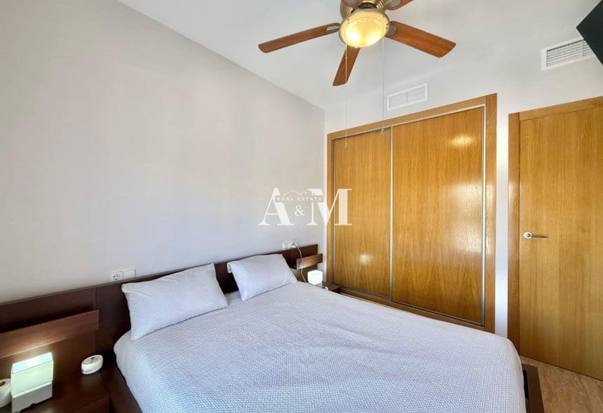 4 Zimmer Villa zu vermieten in Torre de la Horadada mit Pool - 2.300 € (Ref: 10095437)