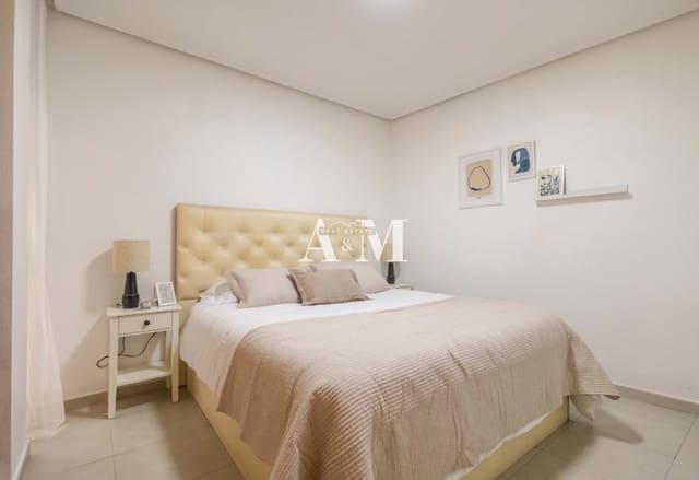 3 soveværelse Strandlejlighed til salg i Playa del Cura, Torrevieja med garage - € 220.000 (Ref: 10095439)