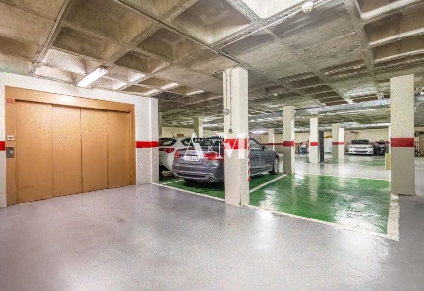 3 soveværelse Strandlejlighed til salg i Torrevieja med garage - € 220.000 (Ref: 10095439)