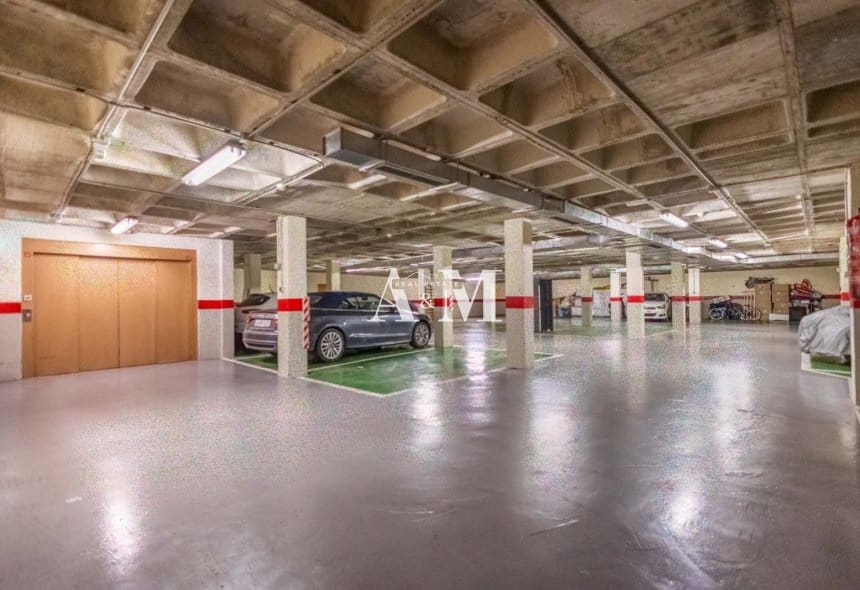 3 soveværelse Strandlejlighed til salg i Torrevieja med garage - € 220.000 (Ref: 10095439)