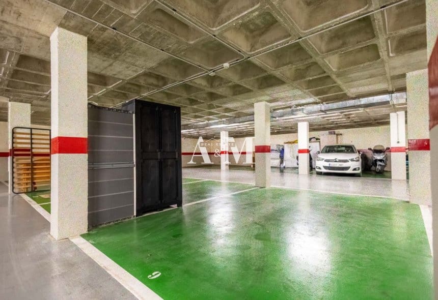 3 soveværelse Strandlejlighed til salg i Torrevieja med garage - € 220.000 (Ref: 10095439)