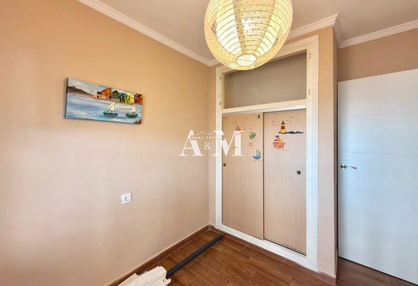 Casa de 3 habitaciones en Torrevieja en venta - 188.990 € (Ref: 10095440)