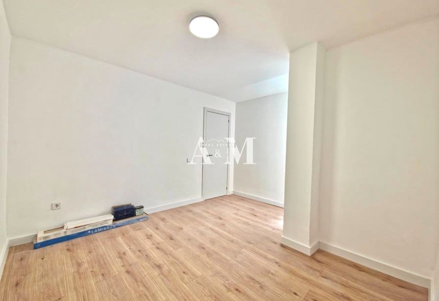 3 soveværelse Strandlejlighed til salg i Torrevieja - € 170.000 (Ref: 10095442)