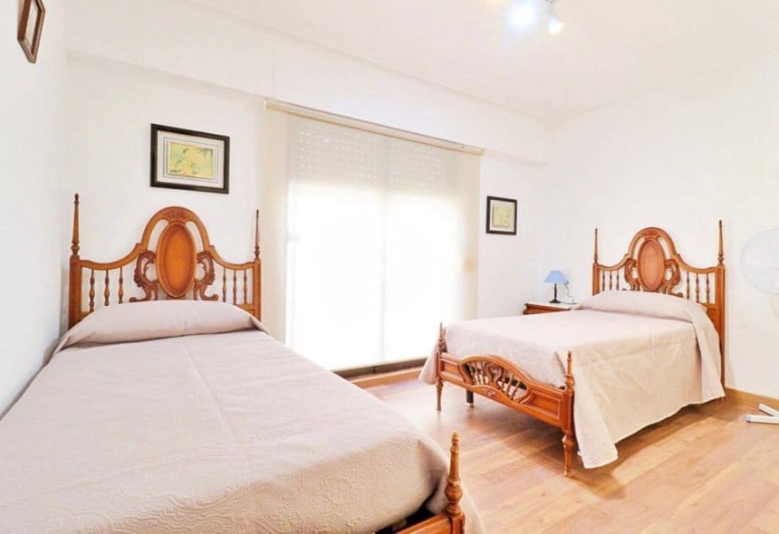 5 quarto Penthouse para arrendar em Santa Pola com garagem - 2 150 € (Ref: 10095443)