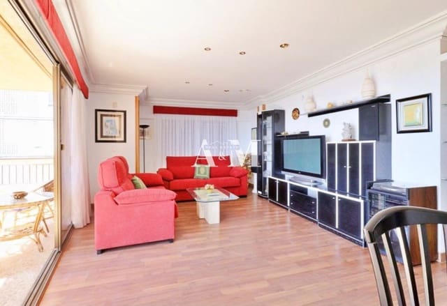 Penthouse de 5 chambres à louer à Calas Santiago Bernabéu, Santa Pola avec garage - 2 150 € (Ref: 10095443)