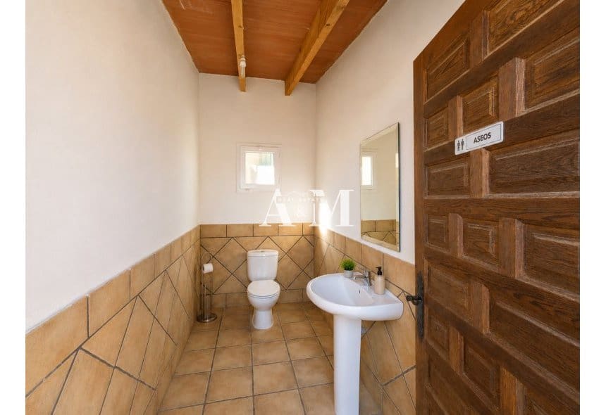 Chalet de 4 habitaciones en La Romana en venta con piscina garaje - 360.000 € (Ref: 10095444)