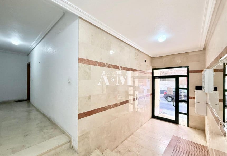 2 soverom Strandleiligheter til salgs i Torrevieja - € 135 000 (Ref: 10095445)