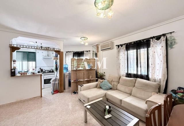 2 soverom Strandleiligheter til salgs i Las Piscinas Naturales, Torrevieja - € 135 000 (Ref: 10095445)