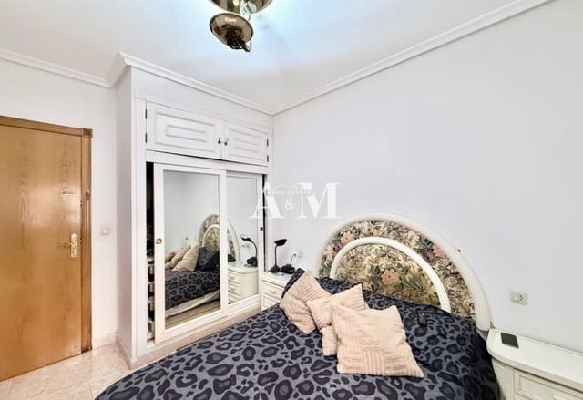 2 soverom Strandleiligheter til salgs i Las Piscinas Naturales, Torrevieja - € 135 000 (Ref: 10095445)