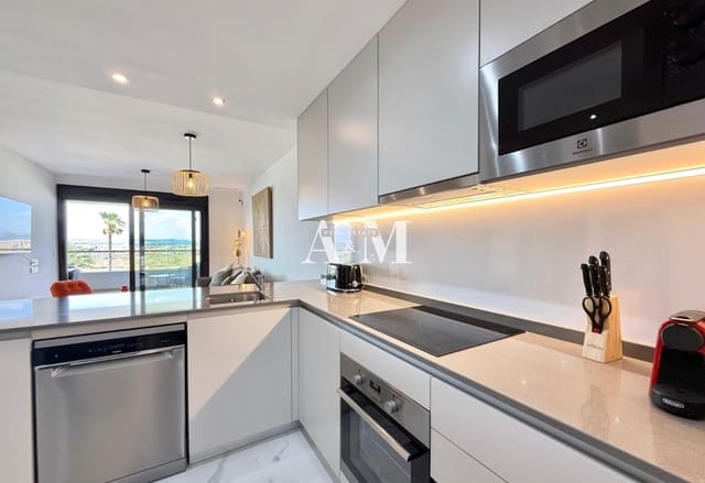 2 makuuhuone Huoneisto vuokrattavana paikassa El Chaparral - La Siesta - La Torreta, Torrevieja mukana uima-altaan 
autotalli - 1 700 € (Ref: 10095446)