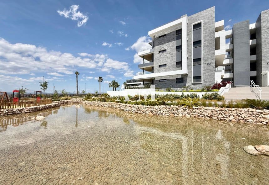 2 makuuhuone Huoneisto vuokrattavana paikassa Torrevieja mukana uima-altaan 
autotalli - 1 700 € (Ref: 10095446)
