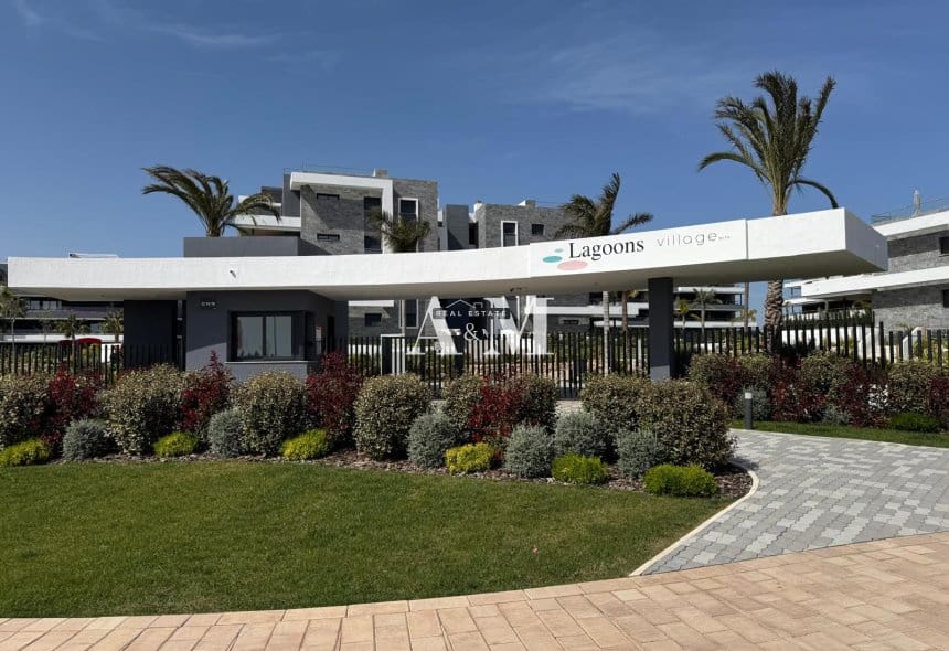 2 makuuhuone Huoneisto vuokrattavana paikassa Torrevieja mukana uima-altaan 
autotalli - 1 700 € (Ref: 10095446)