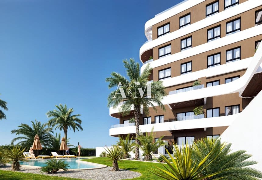 2 soverom Leilighet til salgs i Guardamar del Segura med svømmebasseng garasje - € 305 000 (Ref: 10095447)
