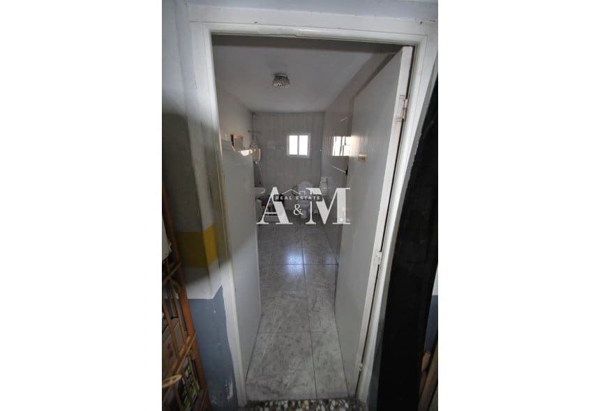 2 slaapkamer Commercieel te huur in Torrevieja - € 4.900 (Ref: 10095449)