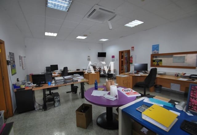 2 Zimmer Gewerbe zu vermieten in Parque de las Naciones, Torrevieja - 4.900 € (Ref: 10095449)