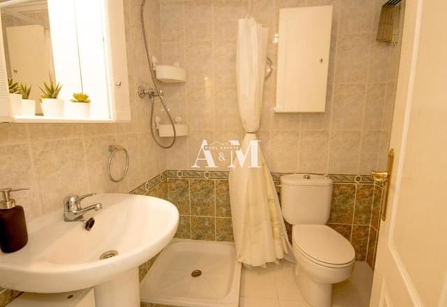 1 chambre Studio à vendre à Nueva Torrevieja, Torrevieja avec piscine - 90 000 € (Ref: 10095450)