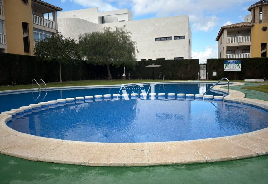 2 sypialnia Dom na kwatery wakacyjne w Orihuela Costa - 900 € (Ref: 10095654)