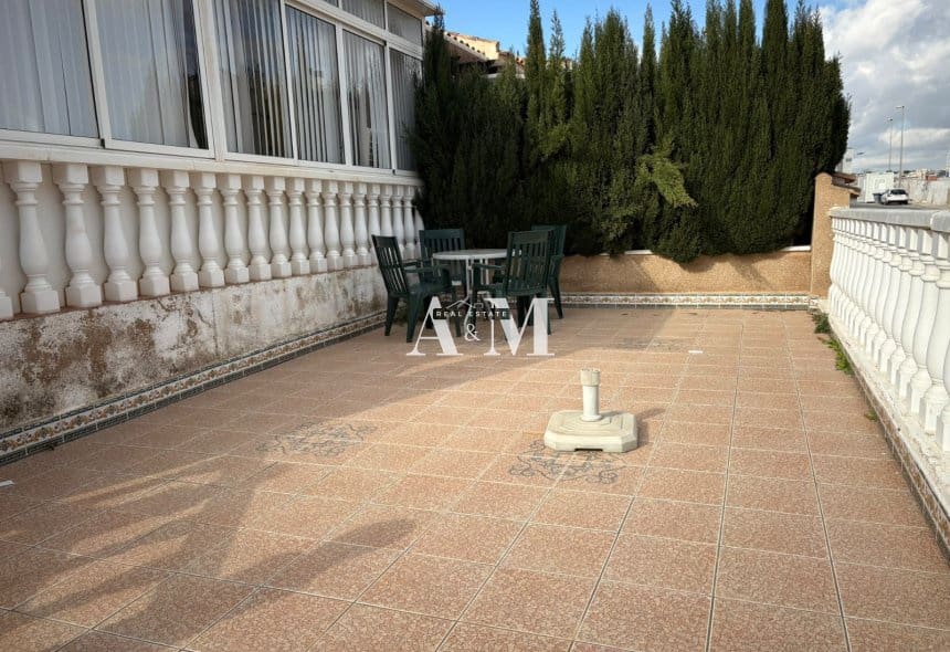 2 sypialnia Dom na kwatery wakacyjne w Orihuela Costa - 900 € (Ref: 10095654)