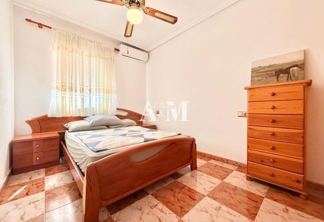 Casa de 2 habitaciones en La Regia, Orihuela en alquiler con piscina - 900 € (Ref: 10095654)