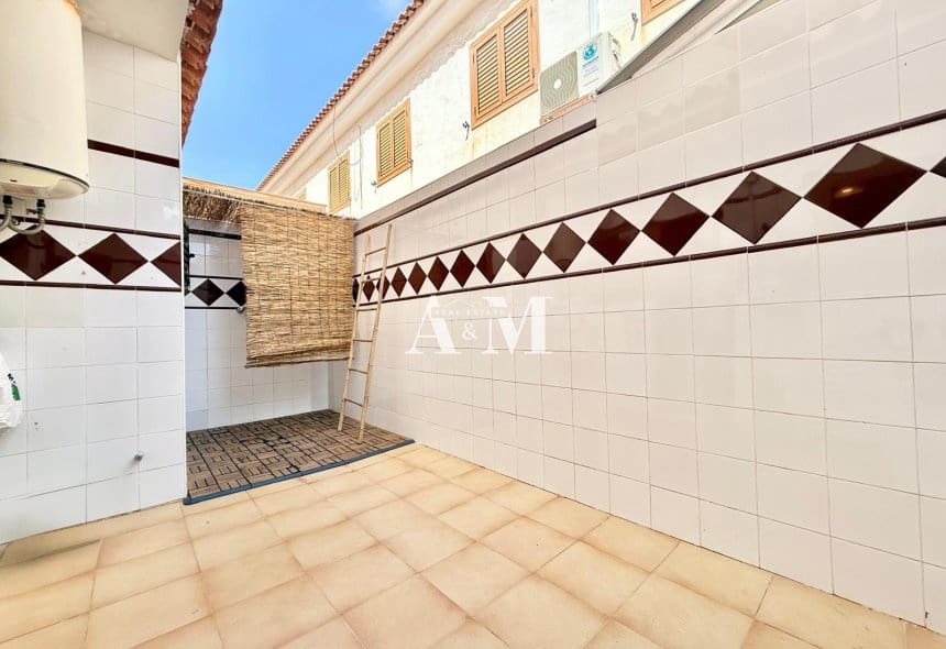 Maison de Ville de 3 chambres à louer à Torre de la Horadada avec garage - 1 200 € (Ref: 10095655)