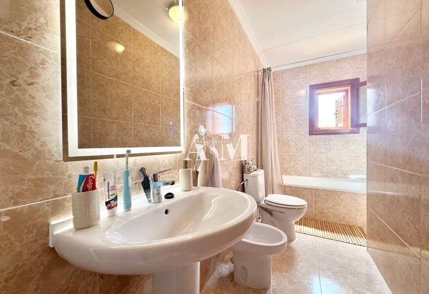 Maison de Ville de 3 chambres à louer à Torre de la Horadada avec garage - 1 200 € (Ref: 10095655)