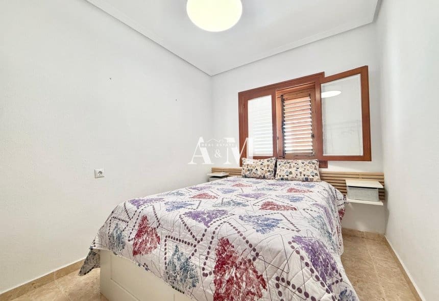 Maison de Ville de 3 chambres à louer à Torre de la Horadada avec garage - 1 200 € (Ref: 10095655)