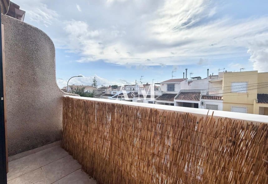 Maison de Ville de 3 chambres à louer à Torre de la Horadada avec garage - 1 200 € (Ref: 10095655)