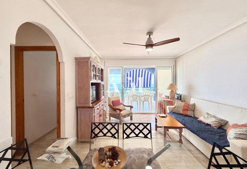 2 Zimmer Penthouse zu vermieten in Arenales del Sol mit Pool - 920 € (Ref: 10095657)