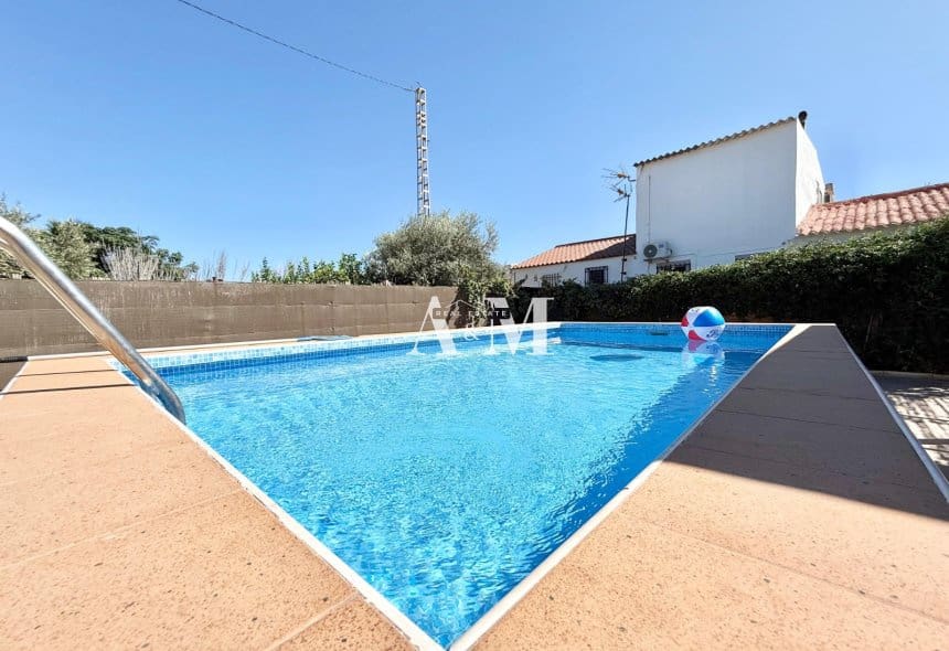 4 quarto Moradia para arrendar em El Moncayo com piscina - 1 500 € (Ref: 10095659)