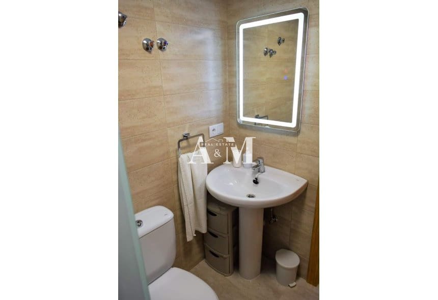 5 bedroom Villa for rent in Orihuela Costa with pool garage - € 2,000 (Ref: 10095660)