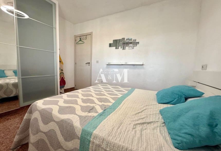 4 quarto Casa em Banda para arrendar em Torrevieja com piscina - 1 250 € (Ref: 10095661)