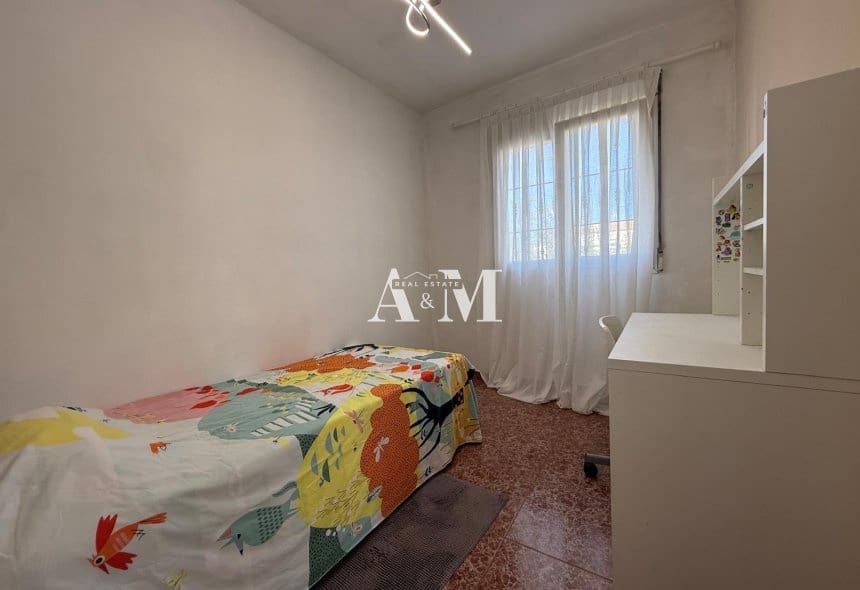 4 quarto Casa em Banda para arrendar em Torrevieja com piscina - 1 250 € (Ref: 10095661)