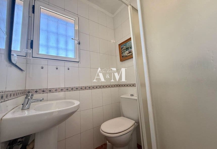 4 quarto Casa em Banda para arrendar em Torrevieja com piscina - 1 250 € (Ref: 10095661)