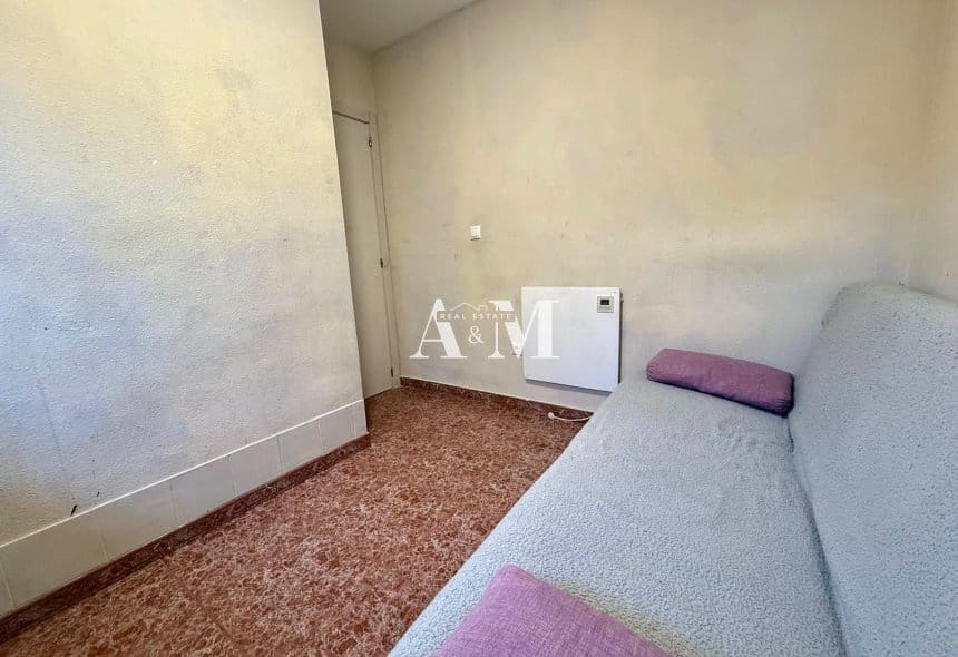 4 quarto Casa em Banda para arrendar em Torrevieja com piscina - 1 250 € (Ref: 10095661)