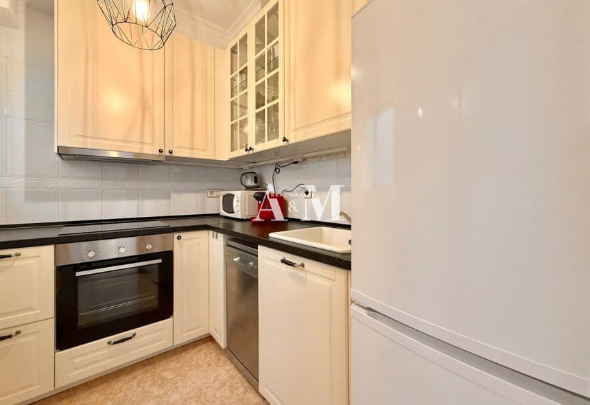 3 sypialnia Dom do wynajęcia w Orihuela Costa z basenem - 850 € (Ref: 10095662)