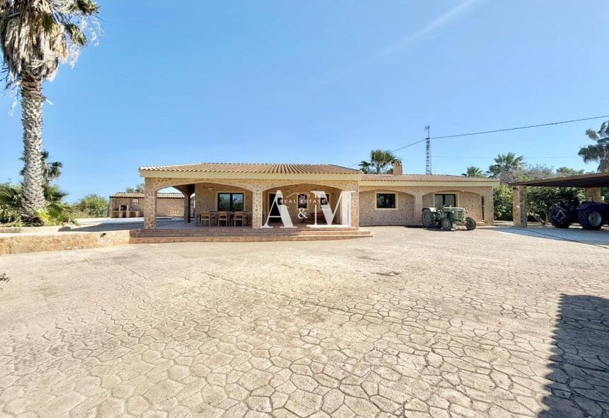 3 makuuhuone Huvila vuokrattavana paikassa San Miguel de Salinas mukana uima-altaan 
autotalli - 3 500 € (Ref: 10095664)